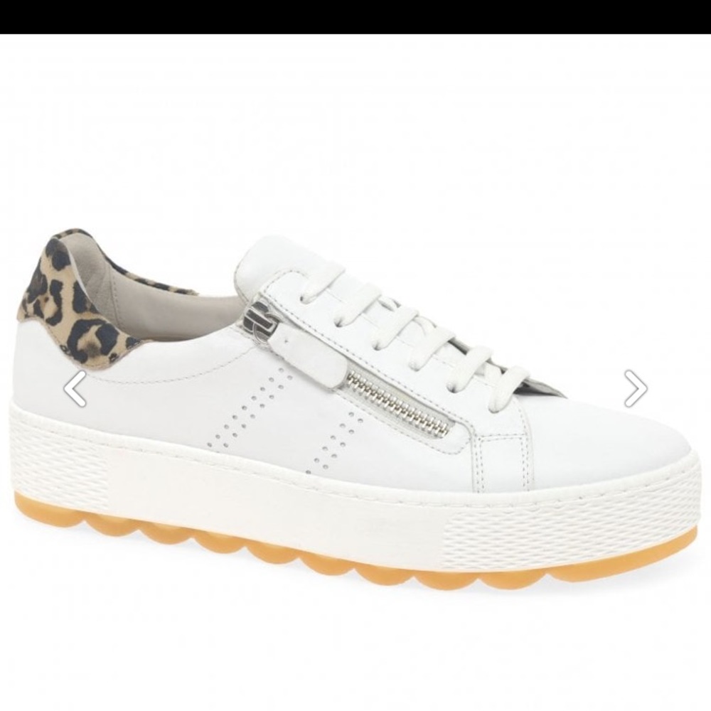 Brand New Gabor Quench Trainers